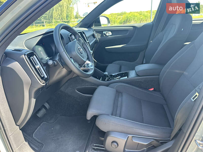 Внедорожник / Кроссовер Volvo XC40 Recharge 2023 в Львове