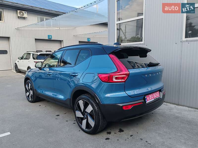 Позашляховик / Кросовер Volvo XC40 Recharge 2023 в Чернівцях