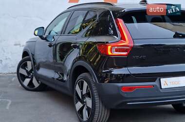 Внедорожник / Кроссовер Volvo XC40 Recharge 2022 в 