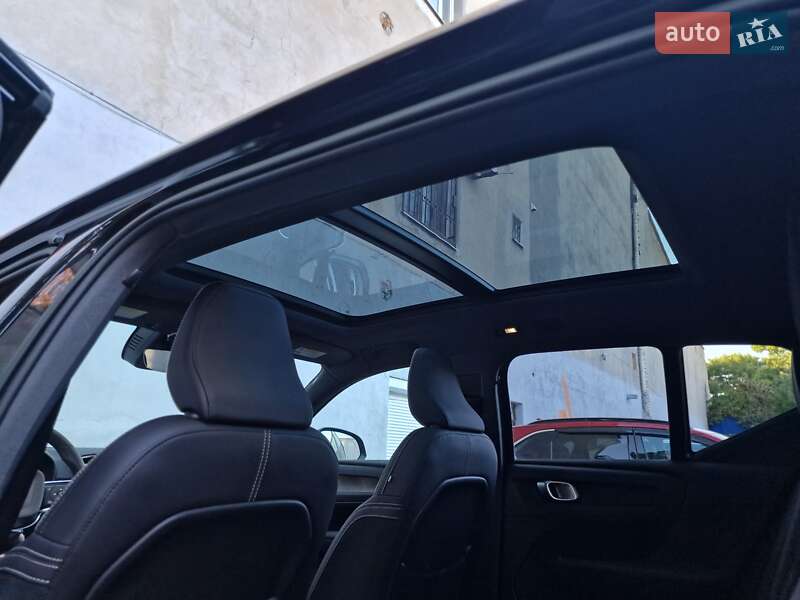 Внедорожник / Кроссовер Volvo XC40 Recharge 2022 в Одессе