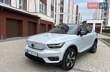 Позашляховик / Кросовер Volvo XC40 Recharge 2021 в Івано-Франківську