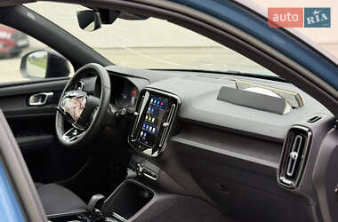 Внедорожник / Кроссовер Volvo XC40 Recharge 2022 в 