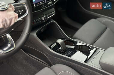 Внедорожник / Кроссовер Volvo XC40 Recharge 2022 в 