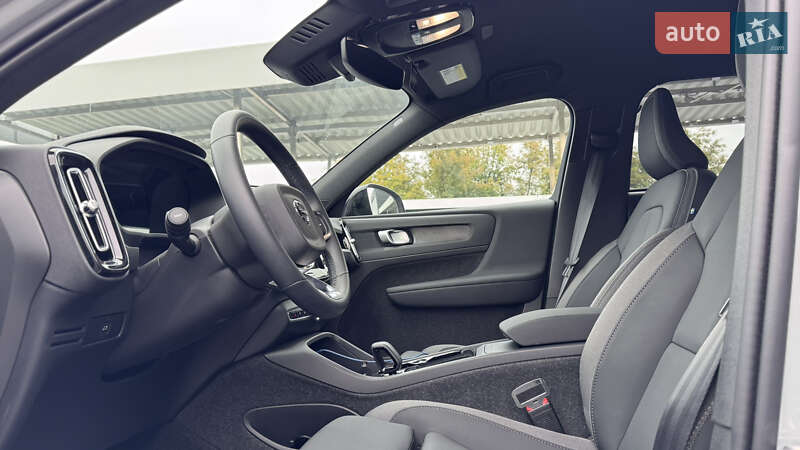 Внедорожник / Кроссовер Volvo XC40 Recharge 2024 в Каменец-Подольском