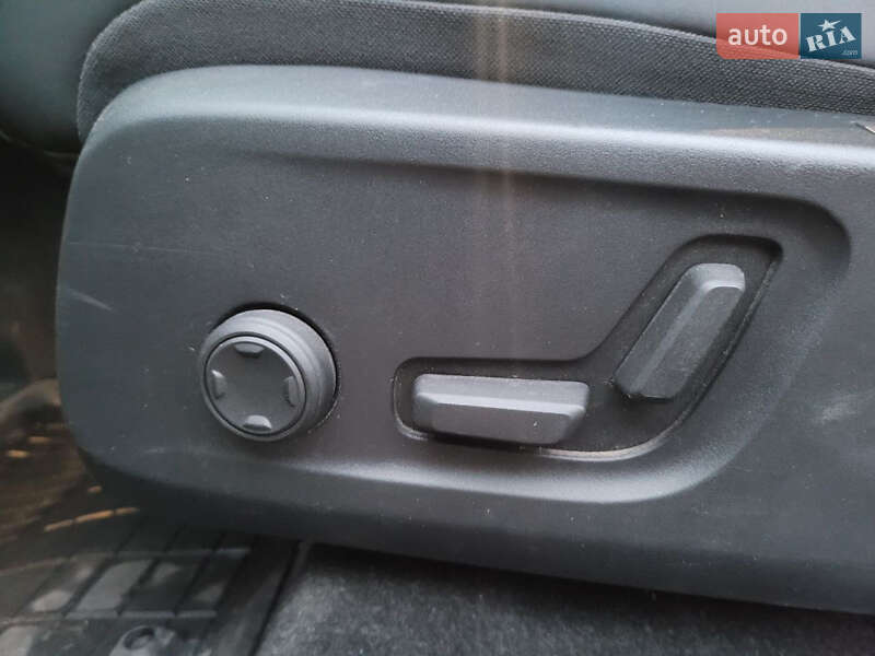 Внедорожник / Кроссовер Volvo XC40 Recharge 2022 в Ровно