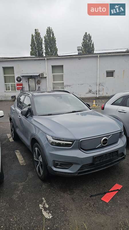 Внедорожник / Кроссовер Volvo XC40 Recharge 2022 в Киеве