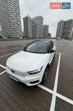 Внедорожник / Кроссовер Volvo XC40 Recharge 2021 в 