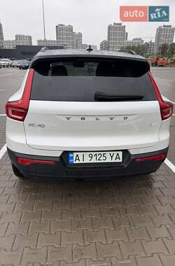 Внедорожник / Кроссовер Volvo XC40 Recharge 2021 в 