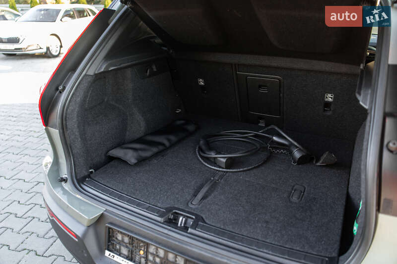 Внедорожник / Кроссовер Volvo XC40 Recharge 2021 в Львове