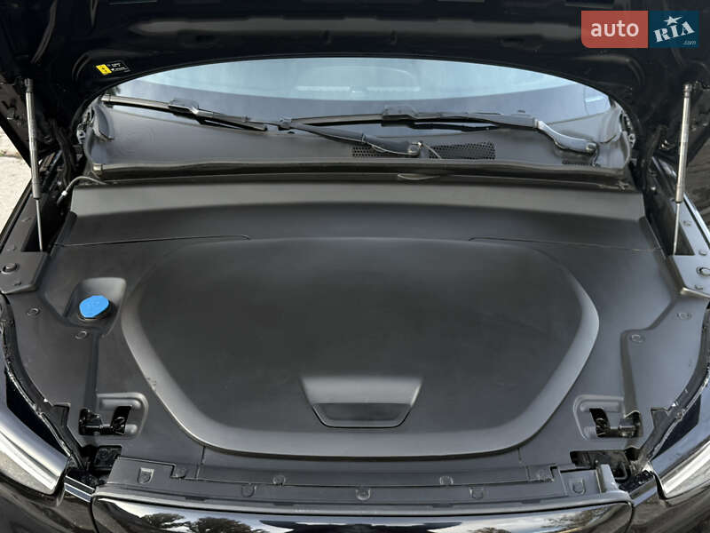 Позашляховик / Кросовер Volvo XC40 Recharge 2023 в Знам'янці фото 10 Позашляховик / Кросовер Volvo XC40 Recharge 2023 в Знам'янці