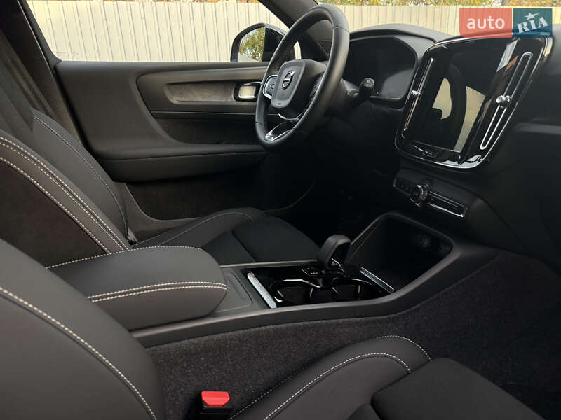 Позашляховик / Кросовер Volvo XC40 Recharge 2023 в Знам'янці фото 13 Позашляховик / Кросовер Volvo XC40 Recharge 2023 в Знам'янці