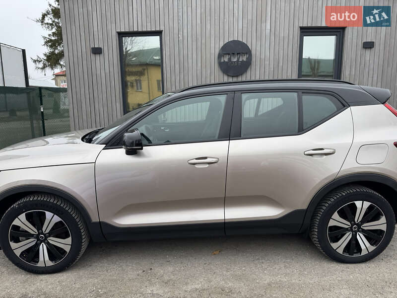 Внедорожник / Кроссовер Volvo XC40 Recharge 2022 в Тернополе