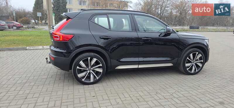 Позашляховик / Кросовер Volvo XC40 Recharge 2021 в Тернополі