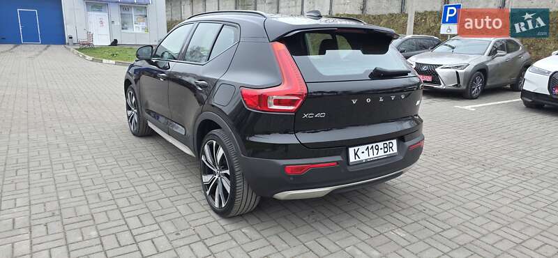 Позашляховик / Кросовер Volvo XC40 Recharge 2021 в Тернополі