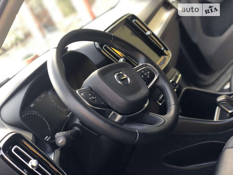 Внедорожник / Кроссовер Volvo XC40 2020 в Трускавце