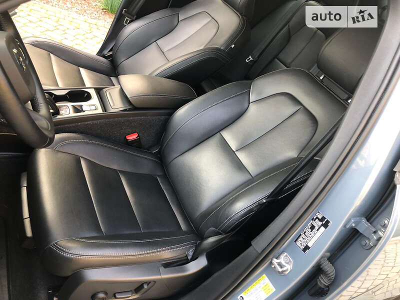 Внедорожник / Кроссовер Volvo XC40 2020 в Трускавце