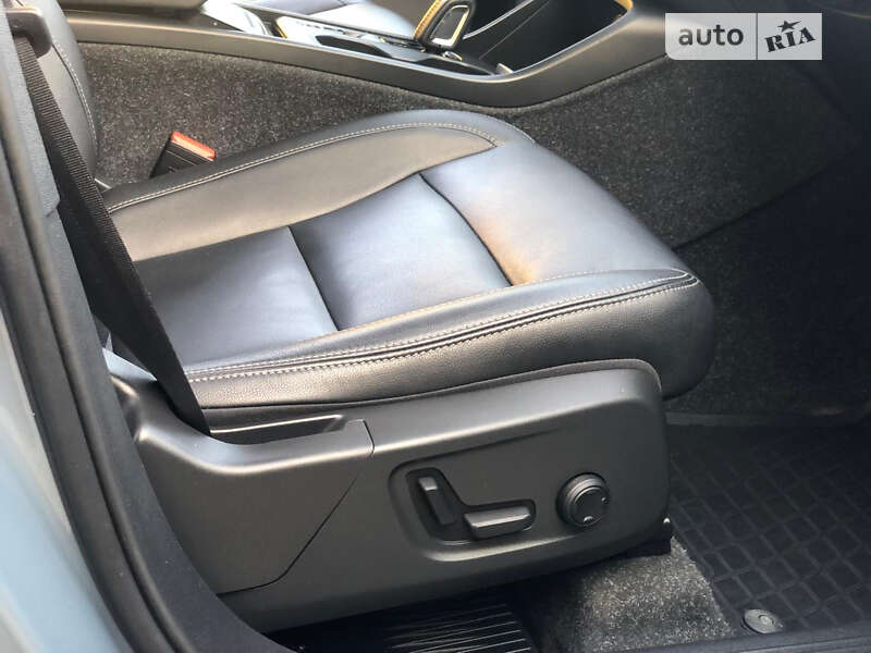 Внедорожник / Кроссовер Volvo XC40 2020 в Трускавце