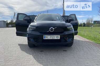 Внедорожник / Кроссовер Volvo XC40 2022 в Мостиске