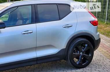 Позашляховик / Кросовер Volvo XC40 2018 в Львові