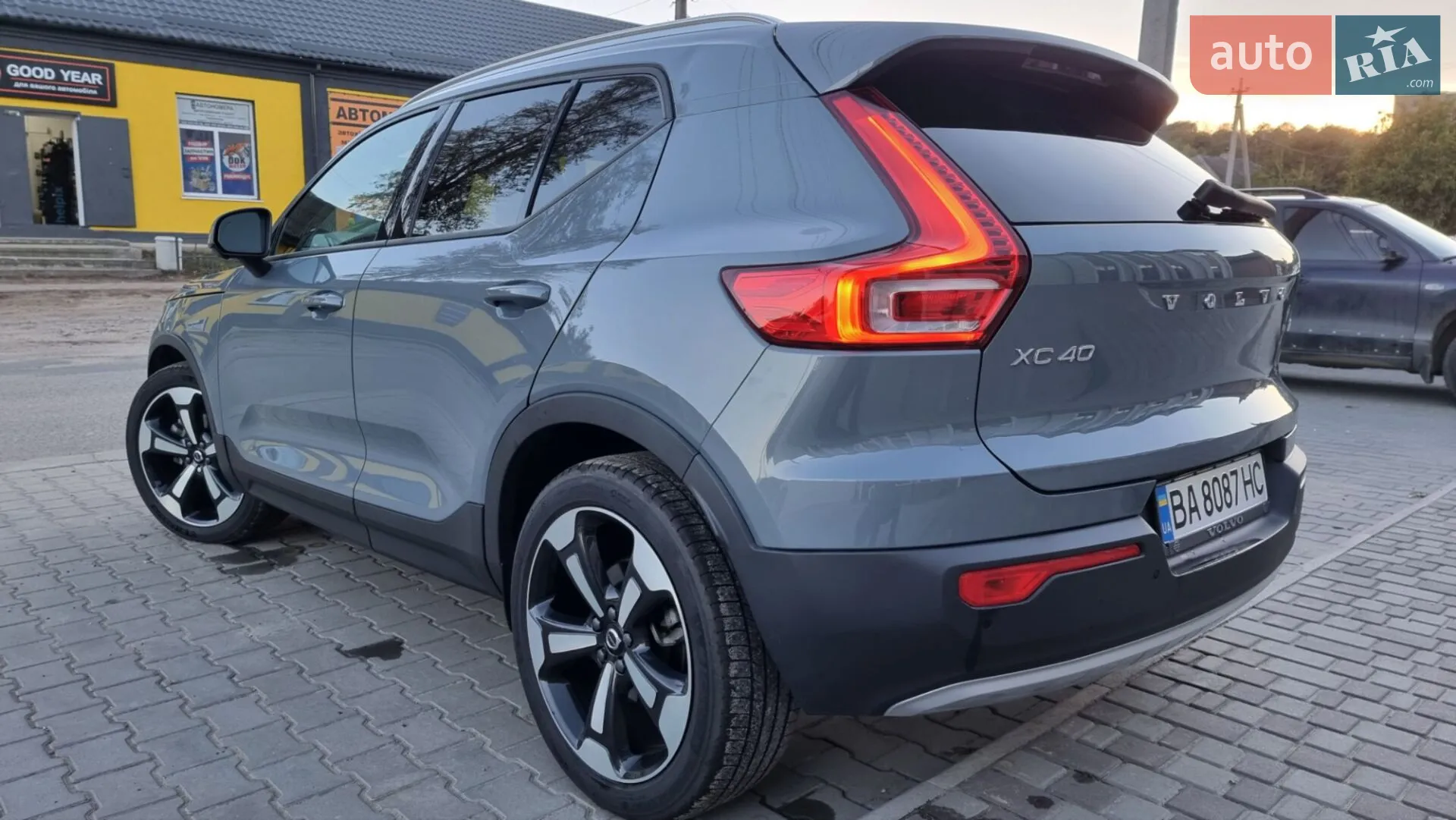 2019 Volvo XC40 - мініатюра 8