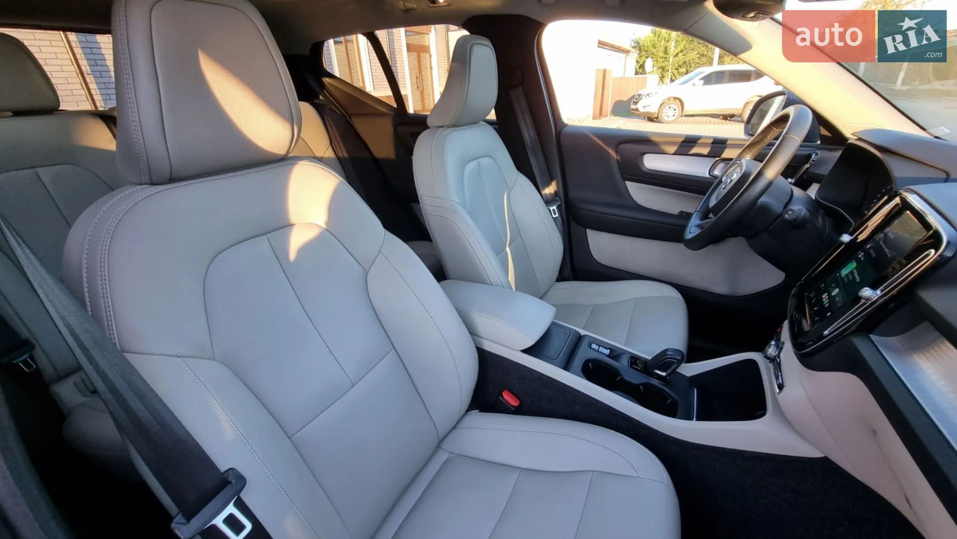 2019 Volvo XC40 - мініатюра 18