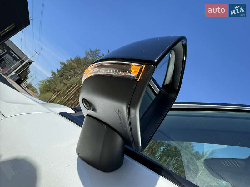 Позашляховик / Кросовер Volvo XC40 2023 в Львові фото 12 Позашляховик / Кросовер Volvo XC40 2023 в Львові