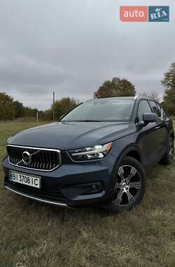 Позашляховик / Кросовер Volvo XC40 2020 в Полтаві