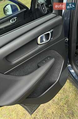 Позашляховик / Кросовер Volvo XC40 2020 в Полтаві