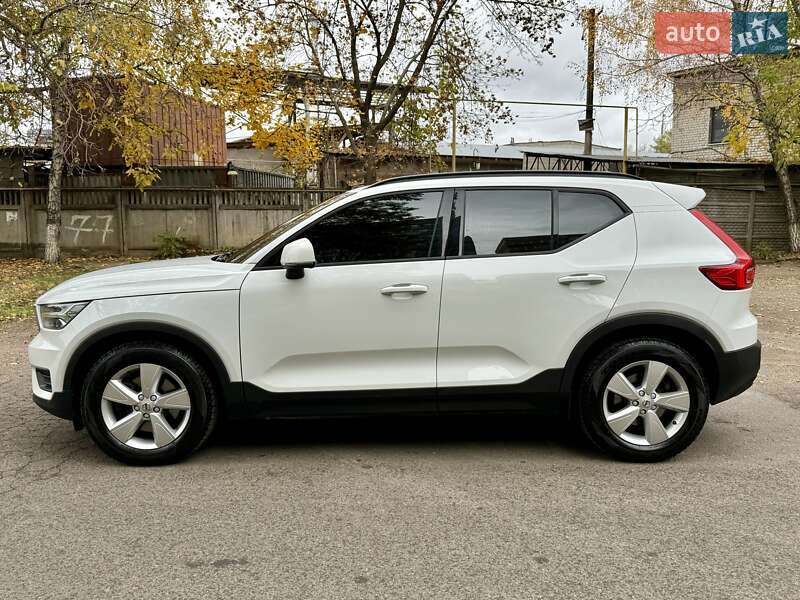 Позашляховик / Кросовер Volvo XC40 2019 в Одесі