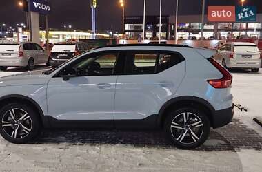 Позашляховик / Кросовер Volvo XC40 2023 в Києві