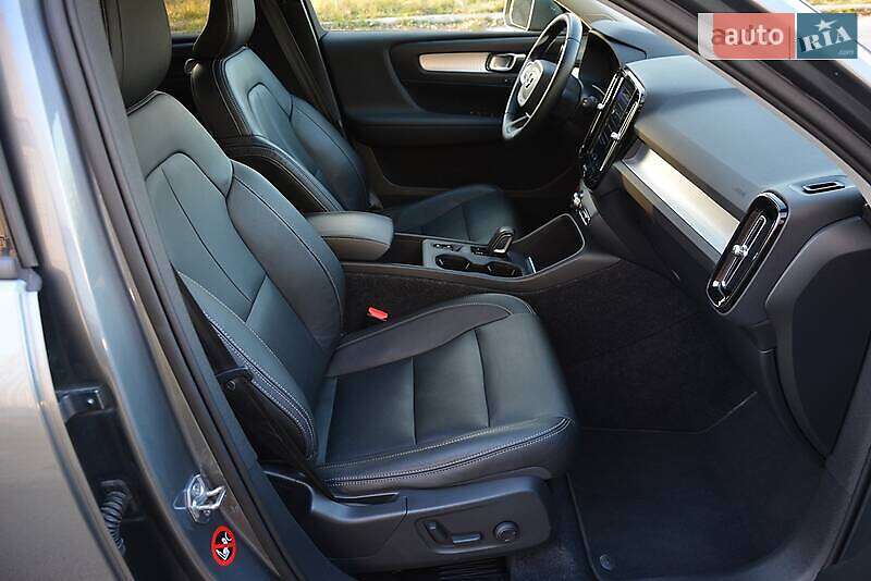 Позашляховик / Кросовер Volvo XC40 2018 в Києві