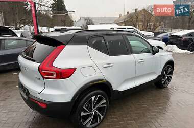 Позашляховик / Кросовер Volvo XC40 2022 в Луцьку