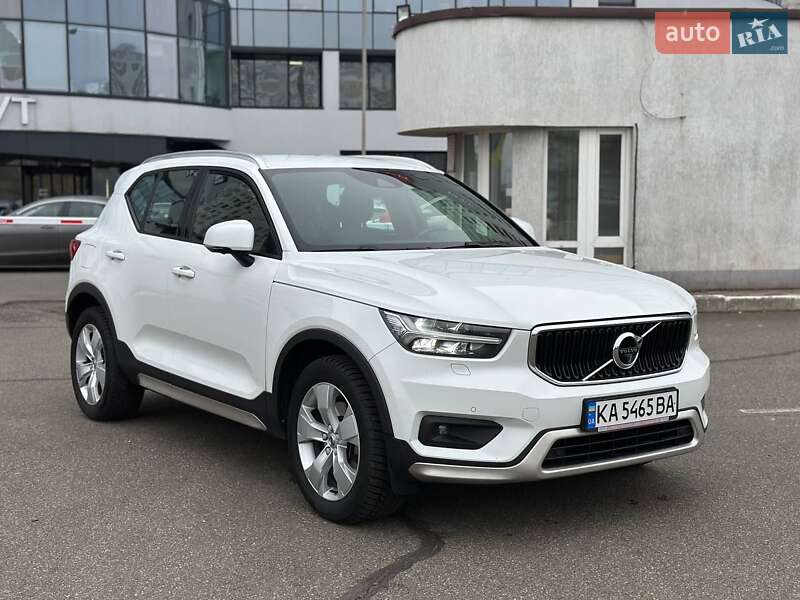 Volvo XC40 2020