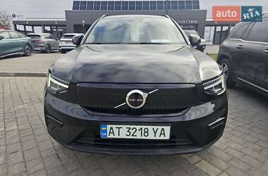 Позашляховик / Кросовер Volvo XC40 2022 в Івано-Франківську