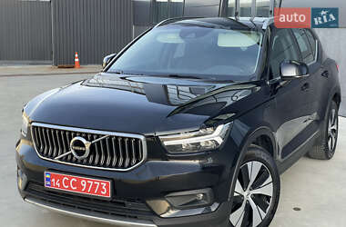 Позашляховик / Кросовер Volvo XC40 2021 в Львові