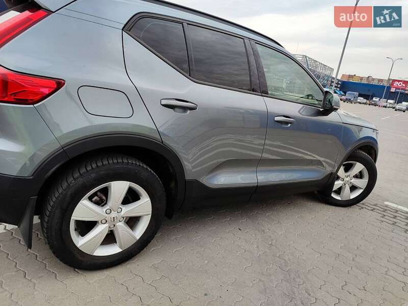 Внедорожник / Кроссовер Volvo XC40 2019 в Ивано-Франковске