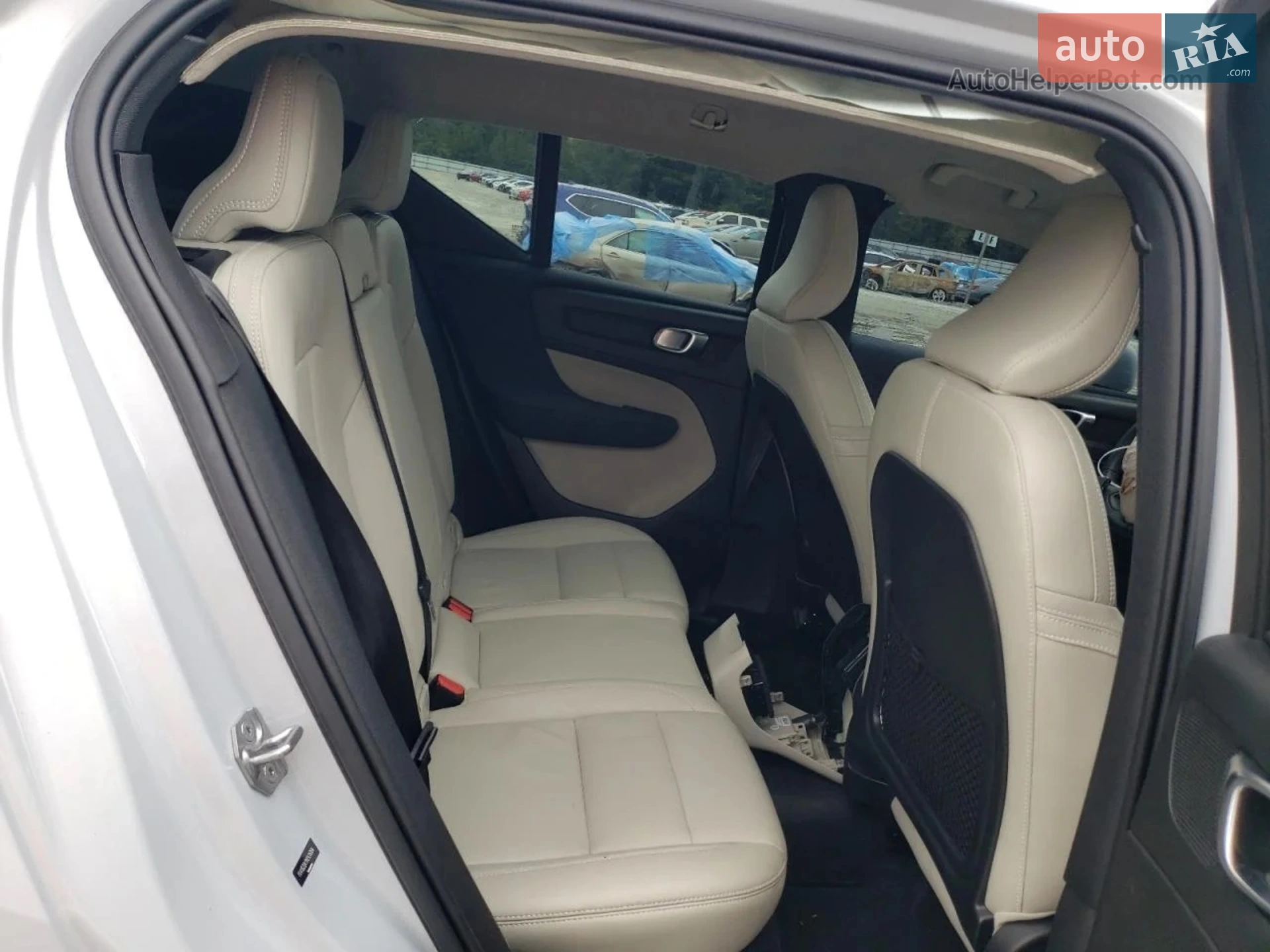 2020 Volvo XC40 - мініатюра 3