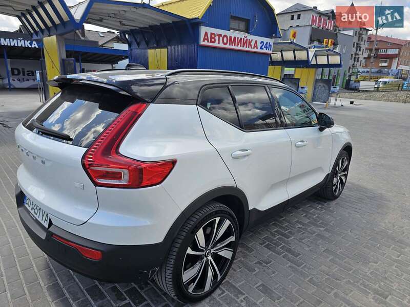 Внедорожник / Кроссовер Volvo XC40 2021 в Тернополе