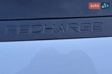 Позашляховик / Кросовер Volvo XC40 2021 в 
