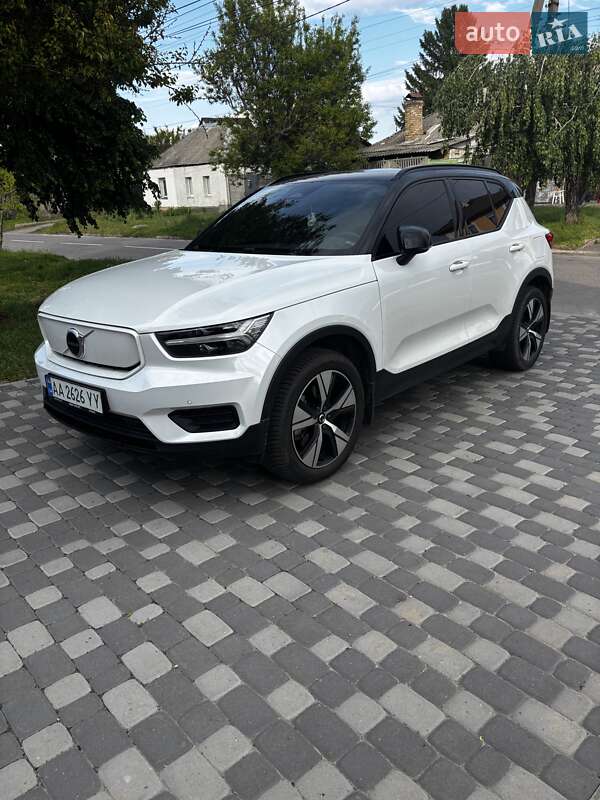 Внедорожник / Кроссовер Volvo XC40 2021 в Черкассах