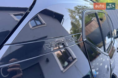 Позашляховик / Кросовер Volvo XC40 2021 в 