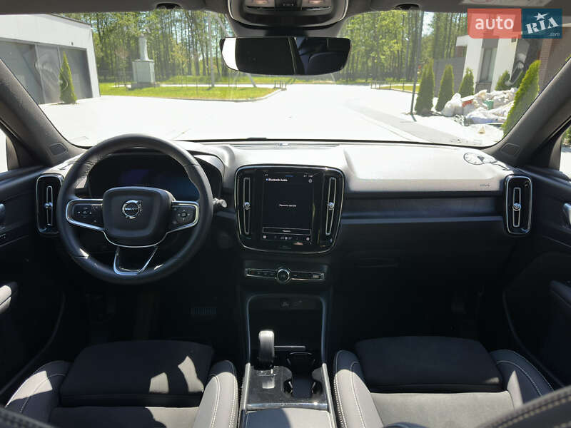 Позашляховик / Кросовер Volvo XC40 2023 в Ковелі