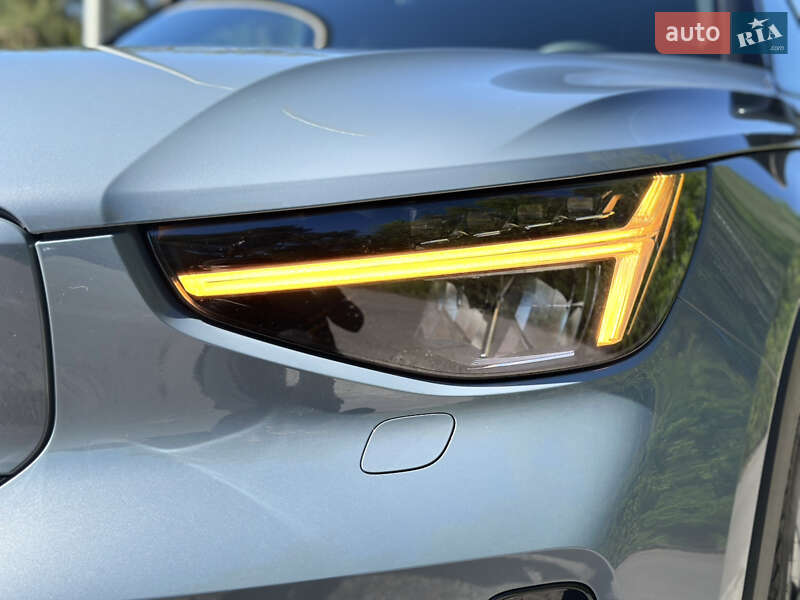 Позашляховик / Кросовер Volvo XC40 2023 в Ковелі