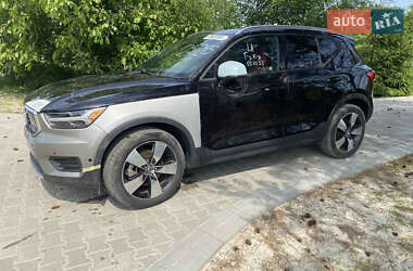Внедорожник / Кроссовер Volvo XC40 2019 в Львове