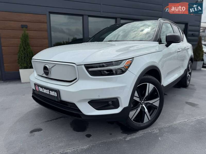 Volvo XC40 2021