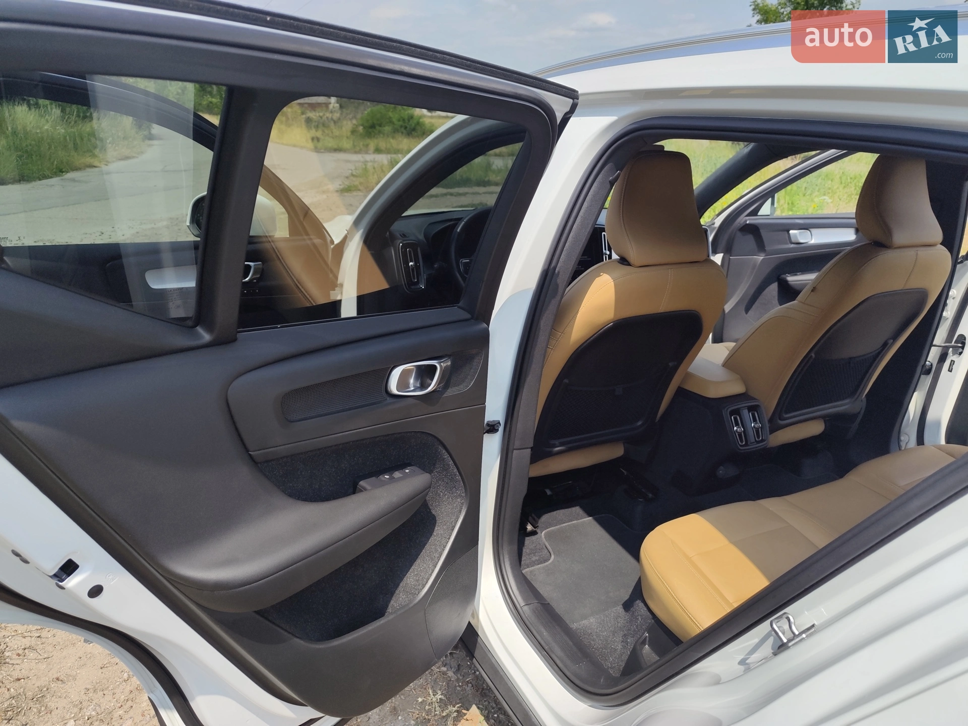 2019 Volvo XC40 - мініатюра 11