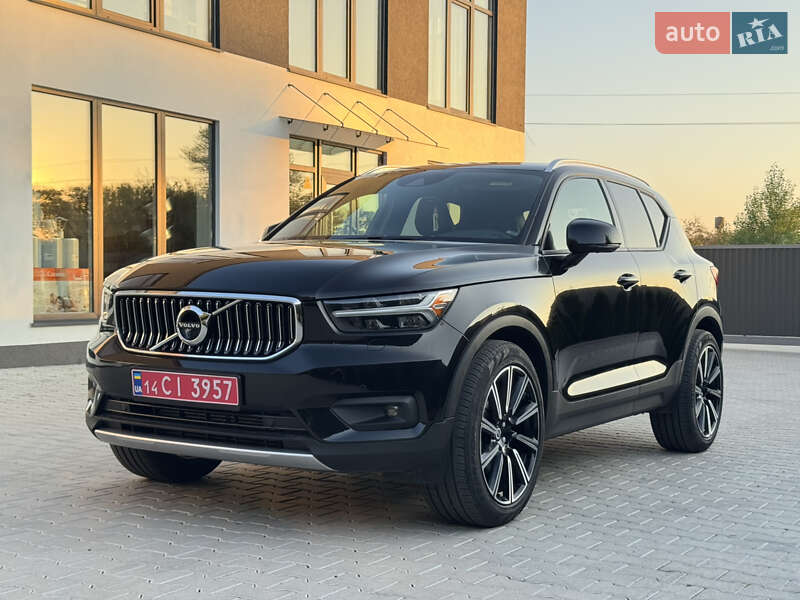 Volvo XC40 2019