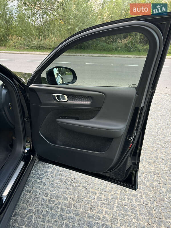 Внедорожник / Кроссовер Volvo XC40 2020 в Трускавце фото 19 Внедорожник / Кроссовер Volvo XC40 2020 в Трускавце