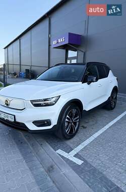 Внедорожник / Кроссовер Volvo XC40 2022 в Ивано-Франковске