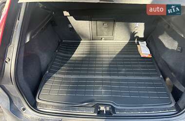 Внедорожник / Кроссовер Volvo XC40 2018 в 